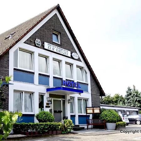 Hotel Zur Bruecke كريفيلد المظهر الخارجي الصورة